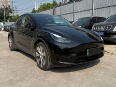 Tesla Model Y 2022 Facelift Rear-Wheel Drive - ფოტო 3