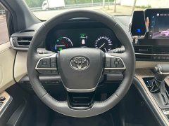Toyota Sienna 2.5L Hybrid AWD Premium Edition - ფოტო 16