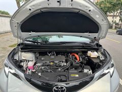 Toyota Sienna 2.5L Hybrid AWD Premium Edition - ფოტო 18