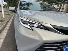 Toyota Sienna 2.5L Hybrid AWD Premium Edition - ფოტო 9
