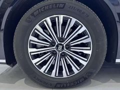 BYD Summer DM-i 1.5T 180km Exceed - ფოტო 3