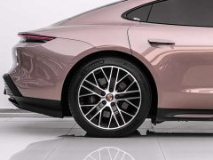 Porsche Taycan - ფოტო 11