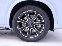 AITO M7 1.5T Intelligent Driving AWD Ultra 6-Seater - ფოტო 6