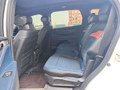 Ford Edge L 2.0T EcoBoost E Hybrid Two-Wheel Drive Seven-Seat Fashion Edition - ფოტო 16