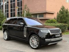 Land Rover Range Rover 3.0 L6 400PS Genesis Extended Wheelbase - ფოტო 3