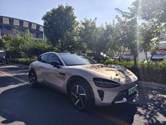 Xiaomi YU7 Four-Wheel Drive Max Edition - ფოტო 3