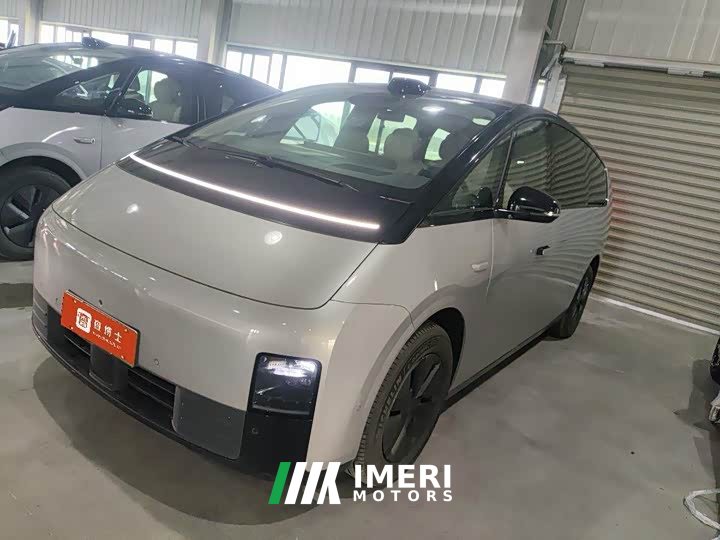Li Auto Li Xiang MEGA Ultra - ავტომობილი ჩინეთიდან