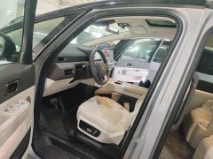Li Auto Li Xiang MEGA Ultra - ფოტო 4