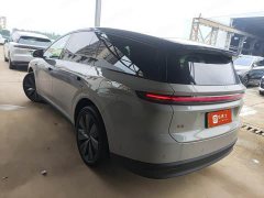 Li Auto i8 Standard Edition - ფოტო 3