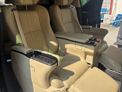 Toyota Alphard 2021 Hybrid 2.5L Premium Edition - ფოტო 4