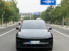 Tesla Model Y Rear-Wheel Drive - ფოტო 2