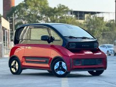 Baojun E300 Small Biu Plus Star Edition - ფოტო 3