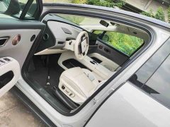 Li Auto i8 Standard Edition - ფოტო 3