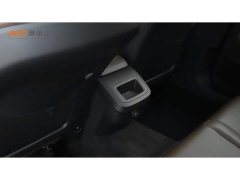 Volvo S60 T4 Intelligent Luxury Edition - ფოტო 9