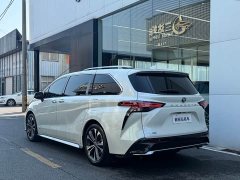 Toyota Gravia 2.5L Hybrid Flagship ULTRA Edition - ფოტო 3
