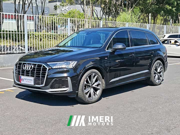 Audi Q7 55 TFSI quattro S line Sport - ავტომობილი ჩინეთიდან
