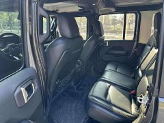 Jeep Wrangler 2024 2.0T Sahara Four-Door - ფოტო 10
