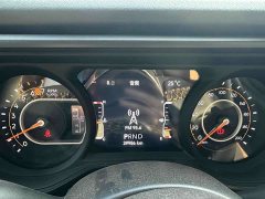 Jeep Wrangler 2024 2.0T Sahara Four-Door - ფოტო 11