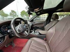BMW 5 Series 530Li Premier M Sport Package - ფოტო 4