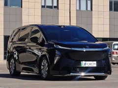 Buick Zhijing Shijia Luxury Edition - ფოტო 3