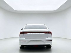 FAW Besturn B70 Third Generation 1.5T Automatic Comfort Edition - ფოტო 8