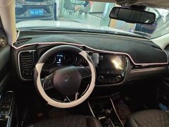 Mitsubishi Outlander 2021 2.0L FWD Radiant Edition 5-Seater - ფოტო 4
