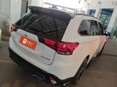 Mitsubishi Outlander 2021 2.0L FWD Radiant Edition 5-Seater - ფოტო 9