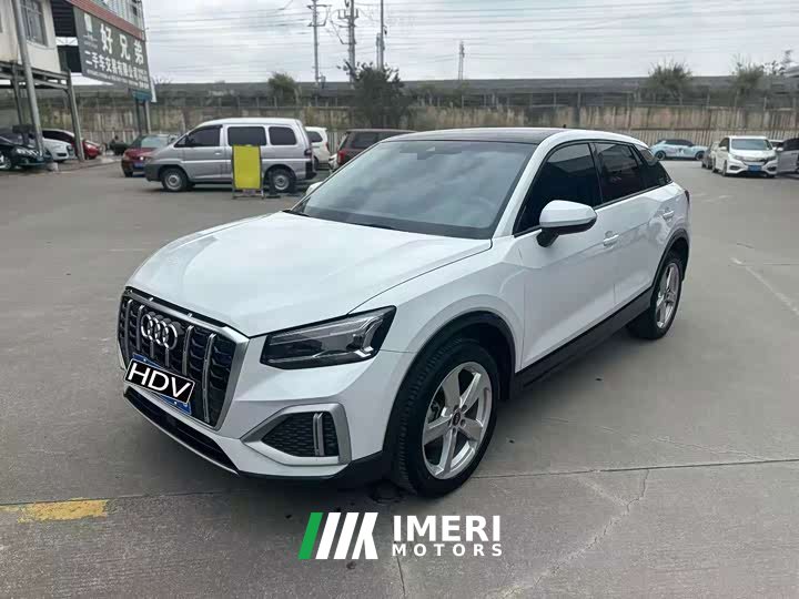 Audi Q2L 35 TFSI Progressive Elegance