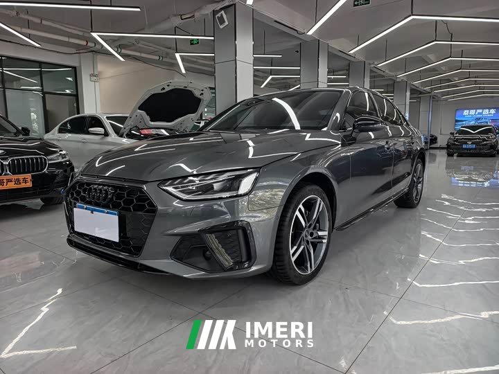 Audi A4L 40 TFSI Luxury Dynamic - ავტომობილი ჩინეთიდან