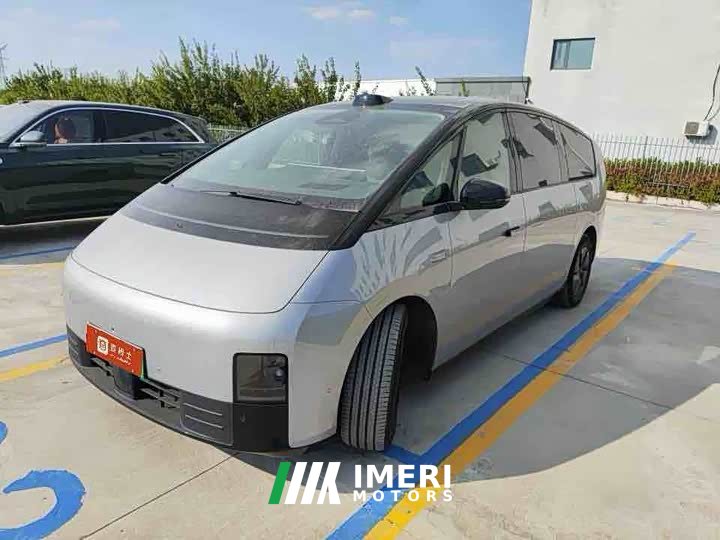 Li Auto Li Xiang MEGA Ultra - ავტომობილი ჩინეთიდან