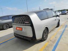 Li Auto Li Xiang MEGA Ultra - ფოტო 2