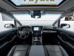 Toyota Vellfire 2020 Dual Engine 2.5L HV Luxury - ფოტო 14