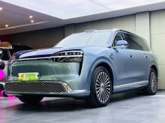 AITO M9 Extended Range Ultra 6-Seater - ფოტო 1
