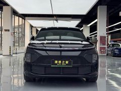 Li Auto L6 2024 Pro - ფოტო 2