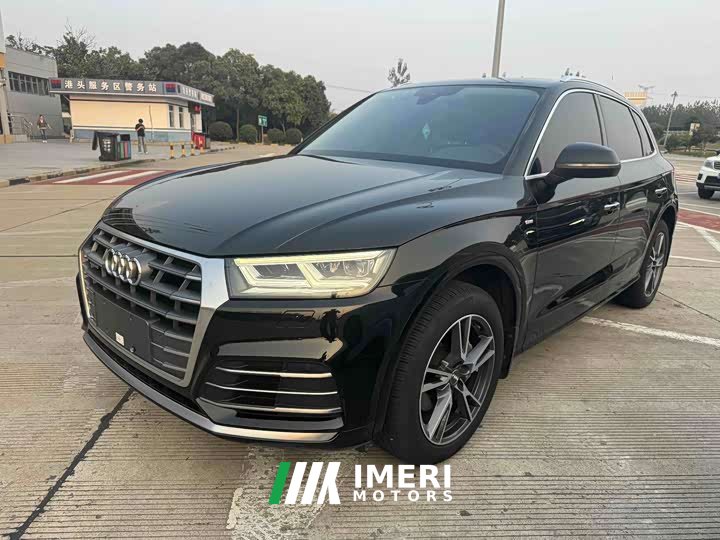 Audi Q5L 2020 40 TFSI Prestige Fashion Edition - ავტომობილი ჩინეთიდან