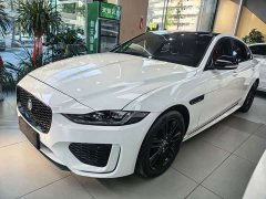 Jaguar XEL 2.0T 250PS R-DYNAMIC S Gloss Black Sport Edition - ფოტო 1