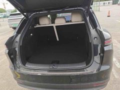 Li Auto i6 2025 Four-Wheel Drive Standard Edition - ფოტო 9