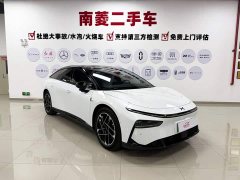 Xpeng P7 Long Range Max - ფოტო 3