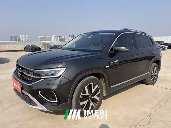 Volkswagen Taos 330TSI FWD Luxury Plus Advanced Edition