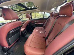 BMW 3 Series 325Li M Sport Package - ფოტო 9