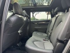 Toyota Crown Venza 2.5L HEV AWD Luxury - ფოტო 5