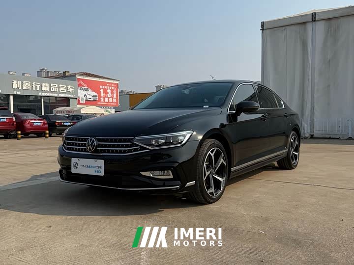 Volkswagen Magotan 2025 Facelift Zhongxiang 330TSI DSG Luxury - ავტომობილი ჩინეთიდან