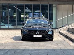 Mercedes-Benz CLS 300 Dynamic - ფოტო 3