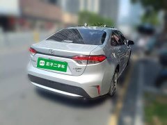 Toyota Corolla 1.8L CVT Luxury - ფოტო 4