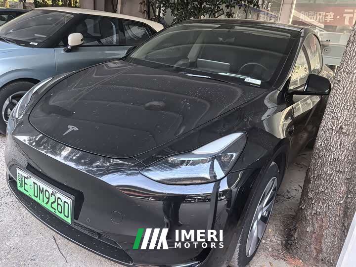 Tesla Model Y Facelift Rear-Wheel Drive