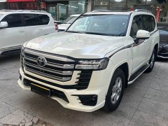 Toyota Land Cruiser (Imported) 3.5T Middle East Edition - ფოტო 1