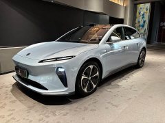 Nio ET5T 2024 75kWh Touring - ფოტო 1