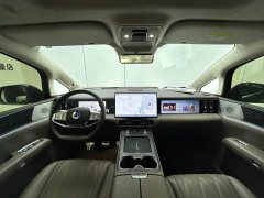 Denza D9 Second Generation DM-i Four-Wheel Drive Flash Charge Flagship - ფოტო 5