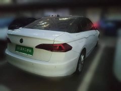 Volkswagen Bora 1.5L Automatic Comfort Smart Connected Edition - ფოტო 6