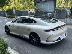 IM Motors Zhiji L6 Ultra - ფოტო 5